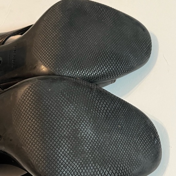 Prada Buckle Open Toe Strappy Heels Sandals EUR 38 US 8 Brown - Picture 9 of 10